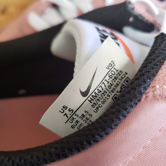 Nike Retro Pacific Sneakers Size 7.5 NEW! - Picture 14 of 14